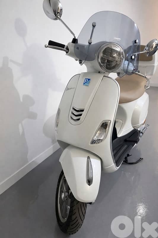 Vespa VLX 150 2025 1