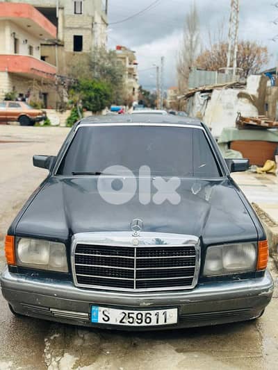 Mercedes-Benz S-Class 1990
