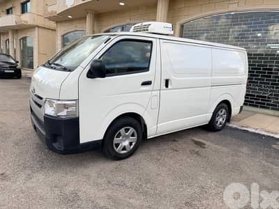 انظف وأجدد تويوتا براد بالجمهورية اللبنانية