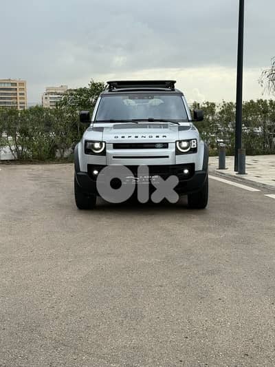 Land Rover Defender 2020