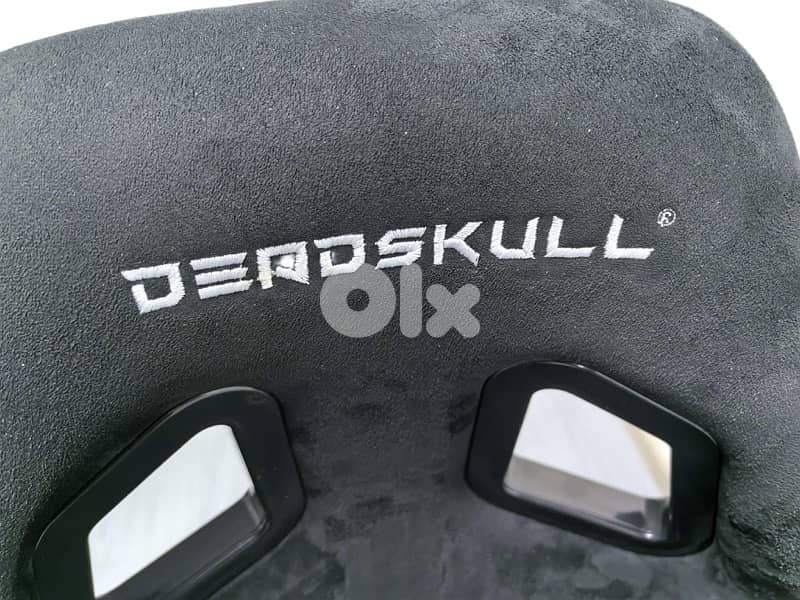 Deadskull alcantara racing seat + TV/Monitor mount & shifter stand 4
