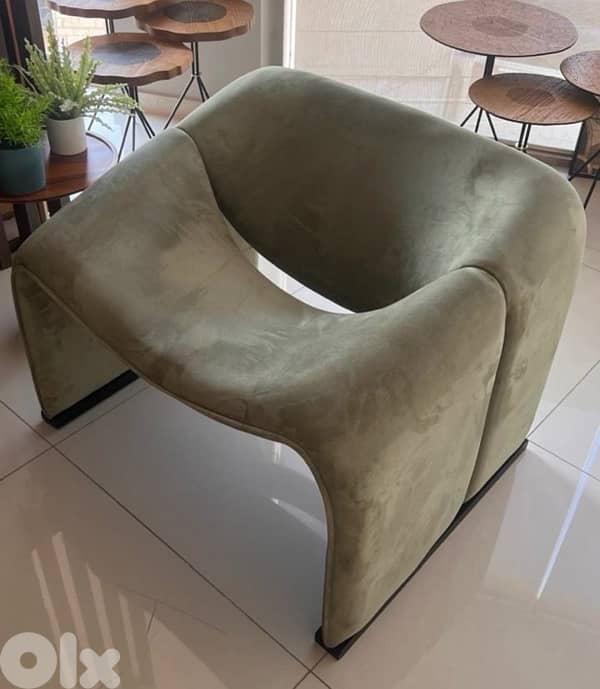 modern armchair 1