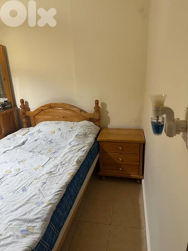 full bedroom+tv+dvd 1