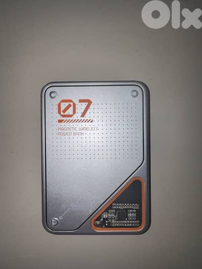 Tecno Magnetic Wireless Power Bank 5000mAh – Like New (MagSafe)