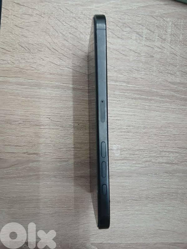 i phone 16 pro max used 1