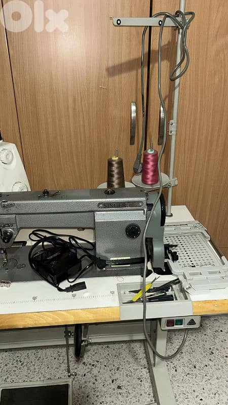 Singer sewer brand new 350usd 1