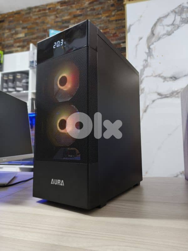 Gaming Computer Case - Like New - 1660 ti Palit 2