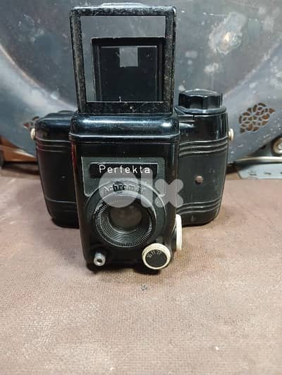 perfekta medium format camera