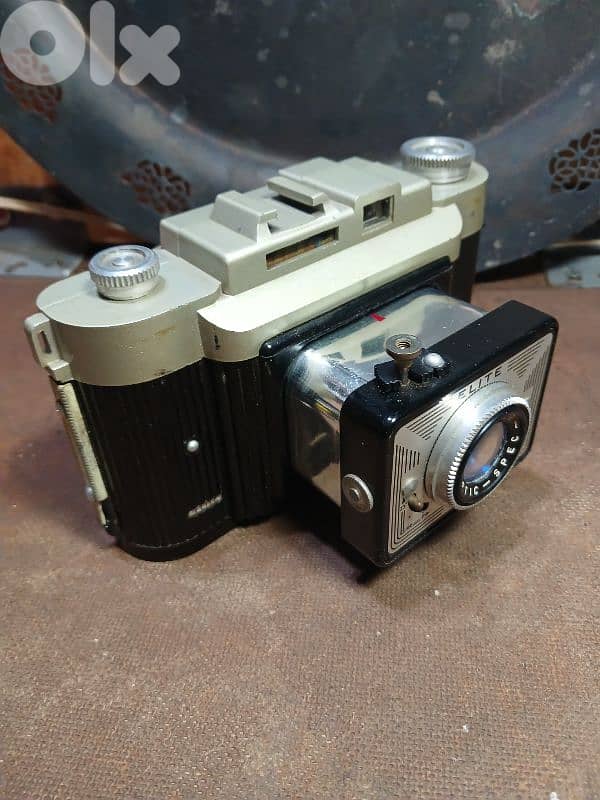 Elite medium format film camera 1