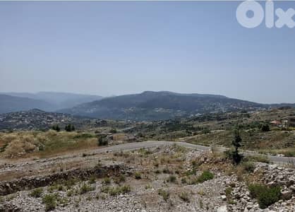 4000m2 Land in Mtein,Metn