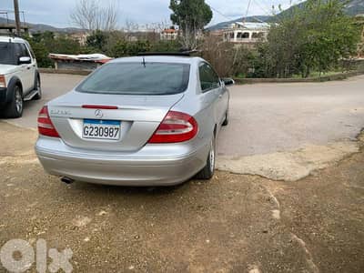 Mercedes-Benz CLK-Class 2003