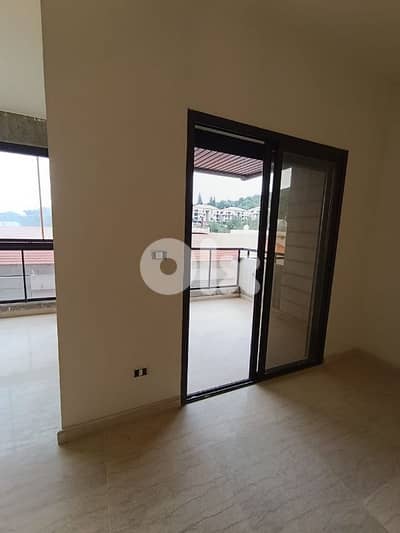 Apartment for sale in Tilal Ain Saade 230,000$ شقة في تلال عين سعادة