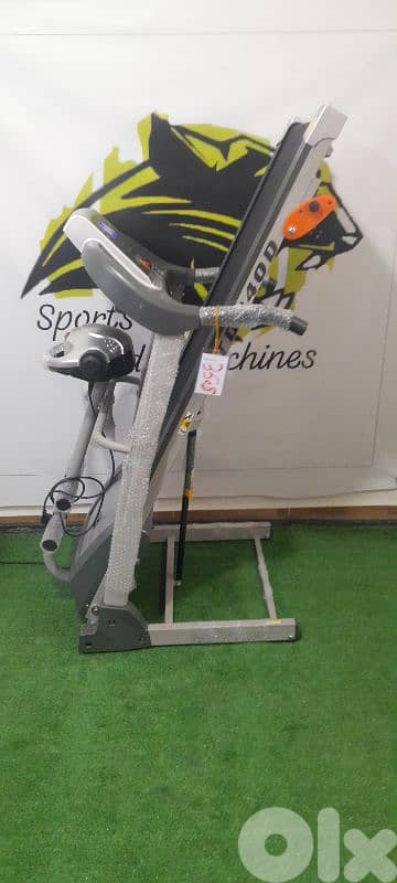 treadmill sports machines 2hp motor power  like new