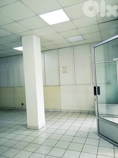 Prime location Sagesse Jdeideh Shop + Warehouse 700 Sqm for rent