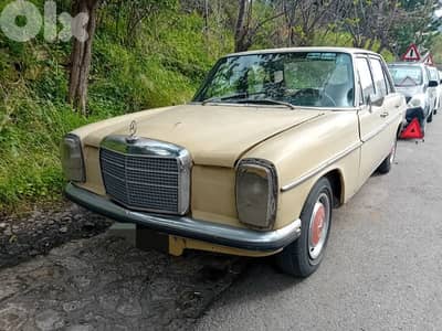 Mercedes. 220.1973