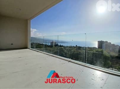 apartment for sale in adma 165m with sea view/ شقة للبيع في ادما ١٦٥م