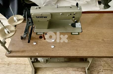 مكنة خياطة درزة sewing machine