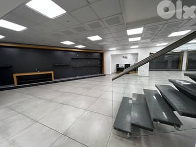 2,000 SQM Showroom in Dora