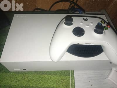 x box sires s with monitor Samsung carved 144hrtz