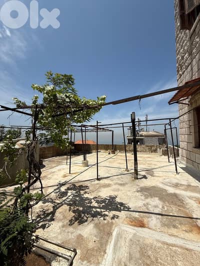 Apartment with Terrace for Sale in Beit Chabeb