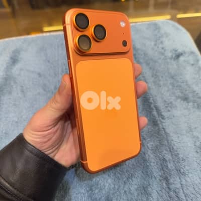 USED IPHONE 17 PRO MAX 256 GB ESIM