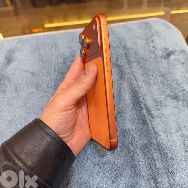 USED IPHONE 17 PRO MAX 256 GB ESIM 5