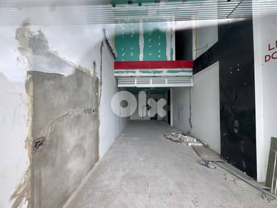 GMC497R Shop for rent in Dbayeh - محل للإيجار في ضبيه