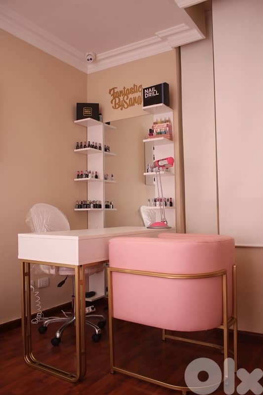 nail furniture 2