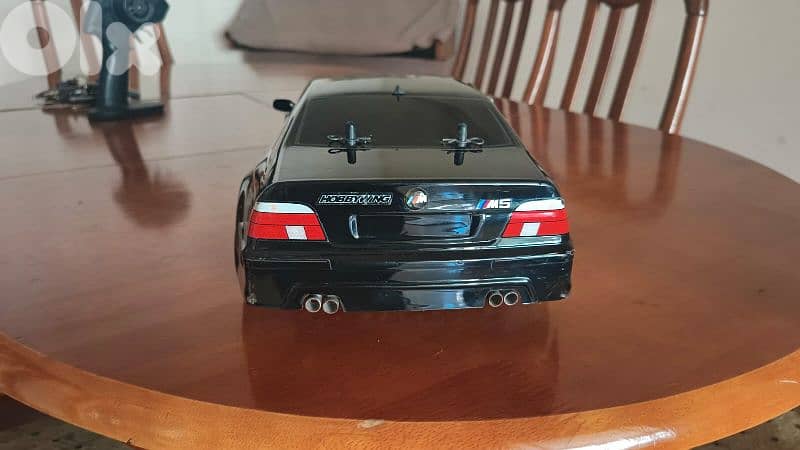 hpi 1/10 BMW M5 4
