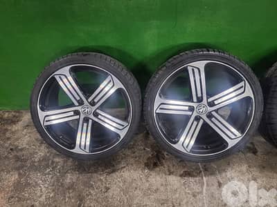 VW golf R rims and tires