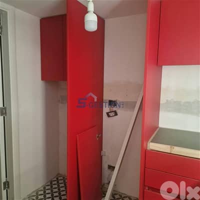 Apartment For Rent In Mar Mikhael / شقة للاجار في مار مخايل