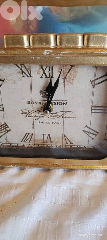 vintage-style collectible 1