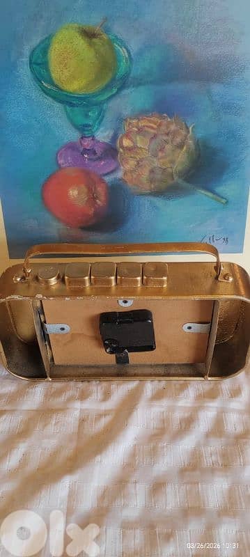 vintage-style collectible 4