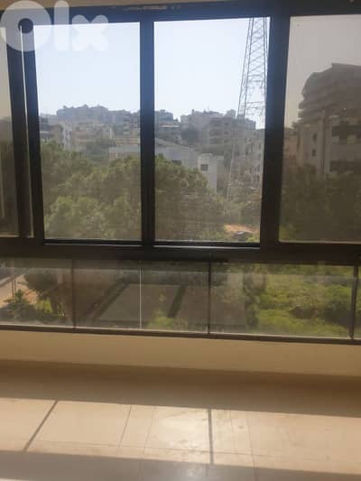 For sale Appartment in Awkar