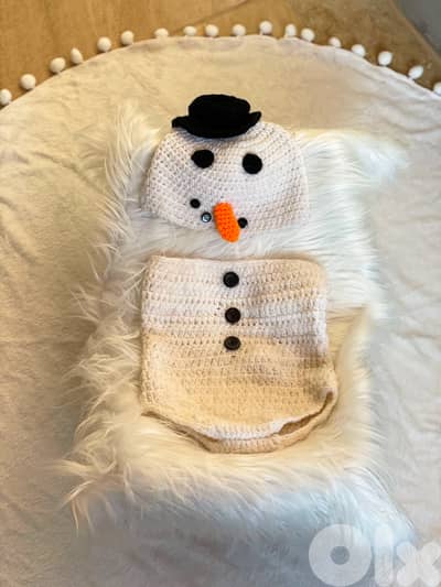 ثياب حديثي الولادة