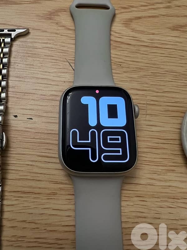 APPLE WATCH 7 45 MM BARELY USED WITH BANDS, CHARGER, COVER 1