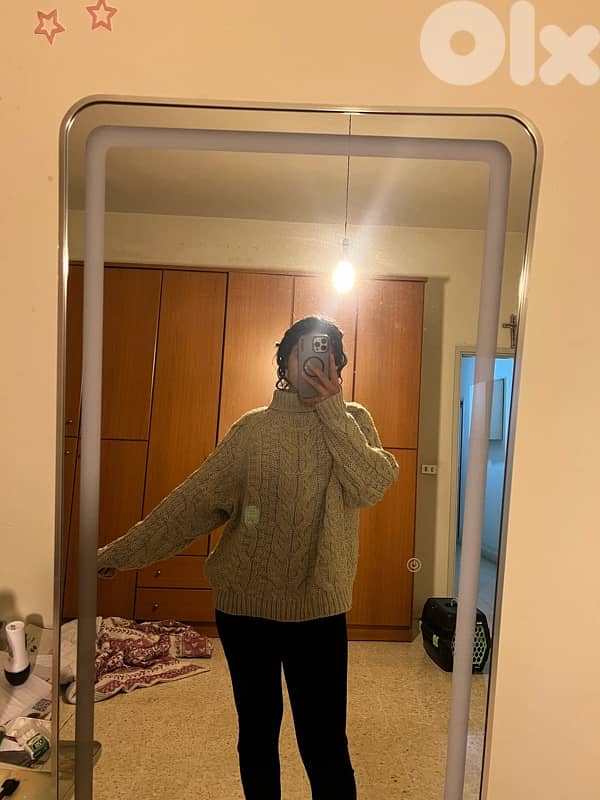 knitted beige sweater 2