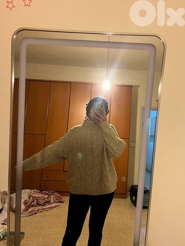 knitted beige sweater 3