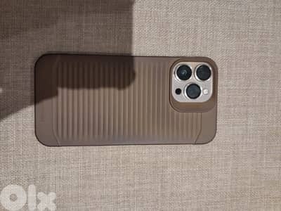 ١٣ برو ماكس