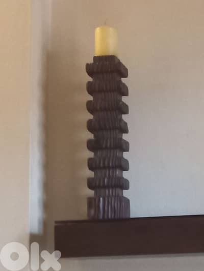 Bougeoir décoratif en bois