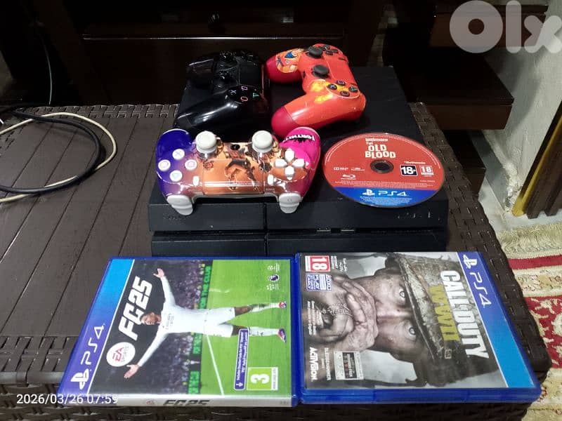 ps4 fat used like new 1