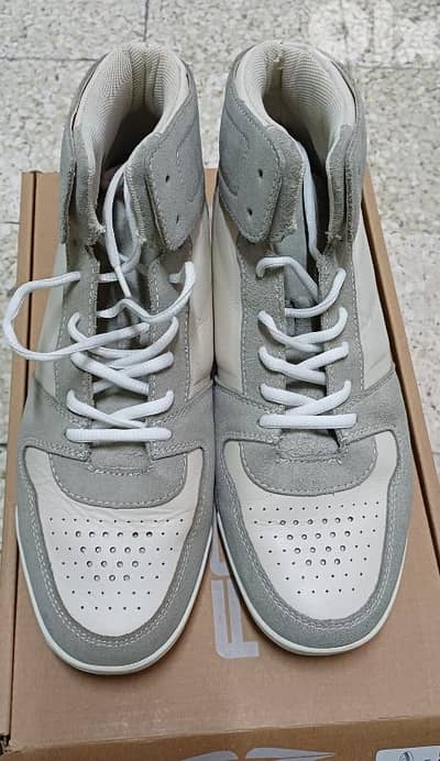 New from Aldo Size 42