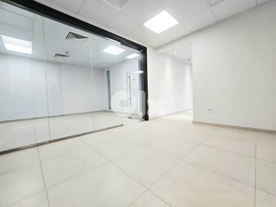 RAO26-4890 Office 168 m2 for rent in Verdun, $ 2,625 cash