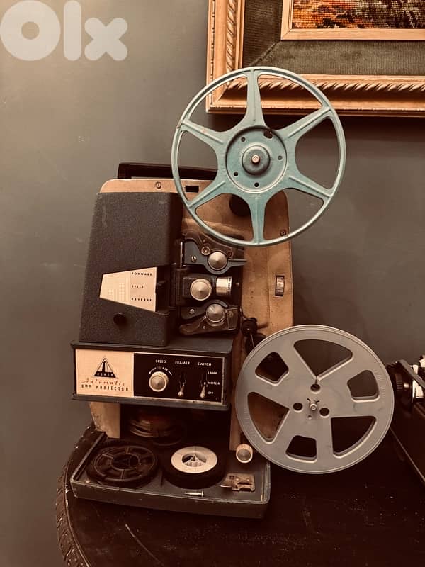 vintage projector 2