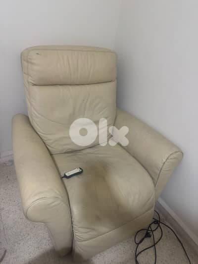 natuzzi recliner