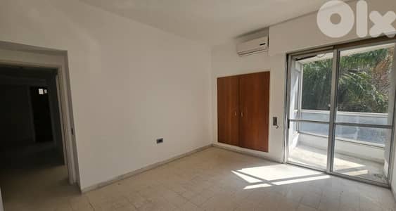 AH-HKL-535 Office for Rent in Sassine, Achrafieh Spacious and well-loc