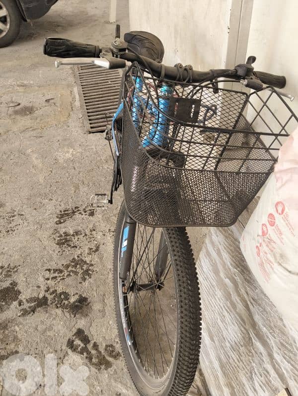 For sale bicycle very good condition high quality 2
