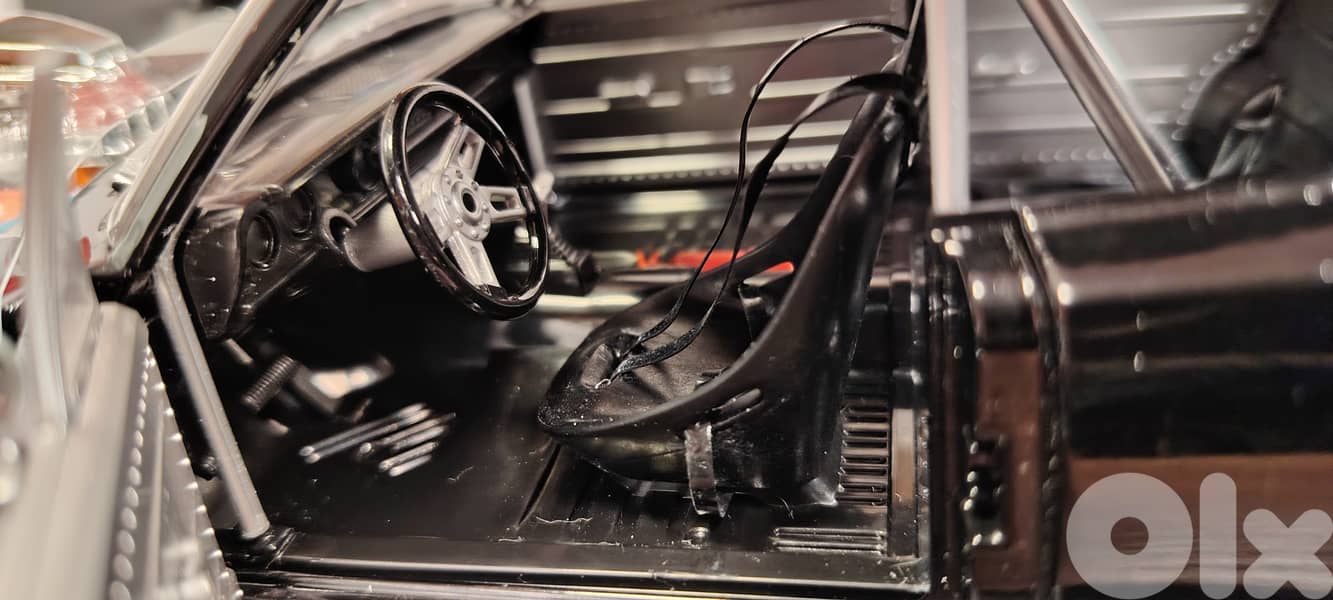 Diecast 1:18 Dodge Charger By Hotwheels 4