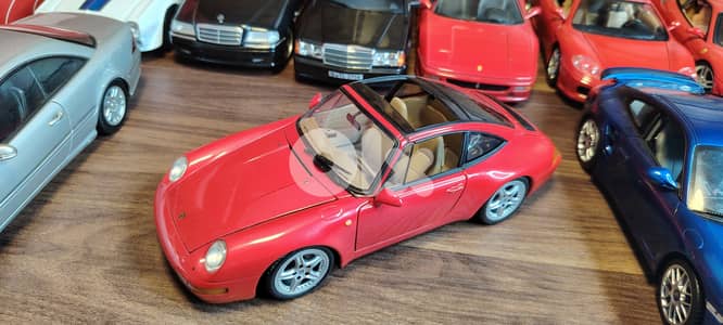 Diecast 1:18 Porsche 993 Targa By UT Models