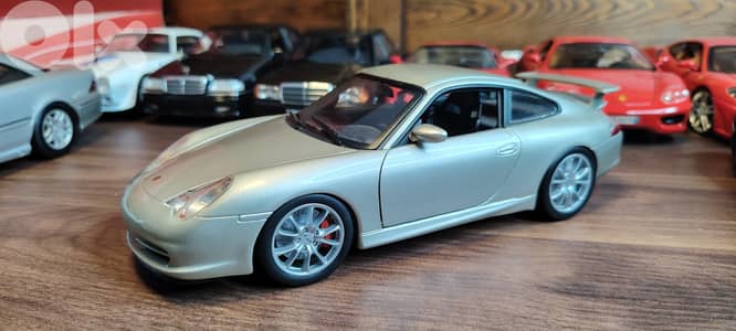 Diecast 1:18 Porsche 996 GT3 By Hotwheels